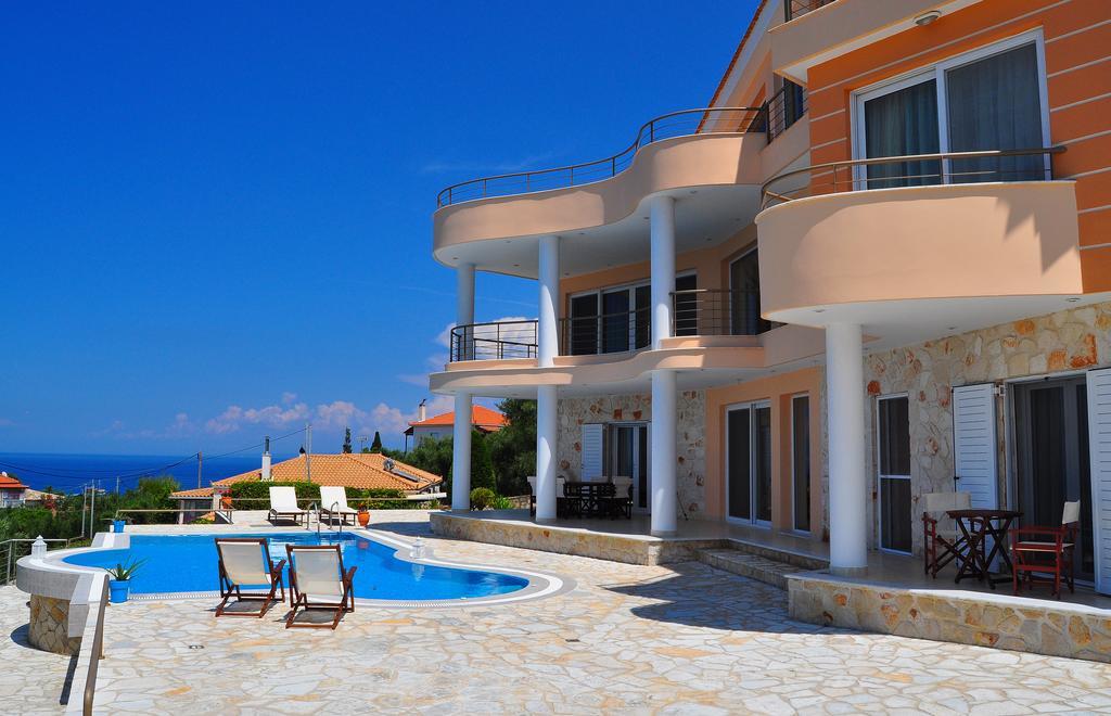 Pyrgos Zante Suites Alykanas  Exterior foto